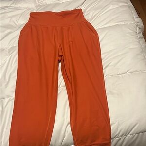 Old Navy High-Waist Cropped Active Leggings - Vibrant Orange